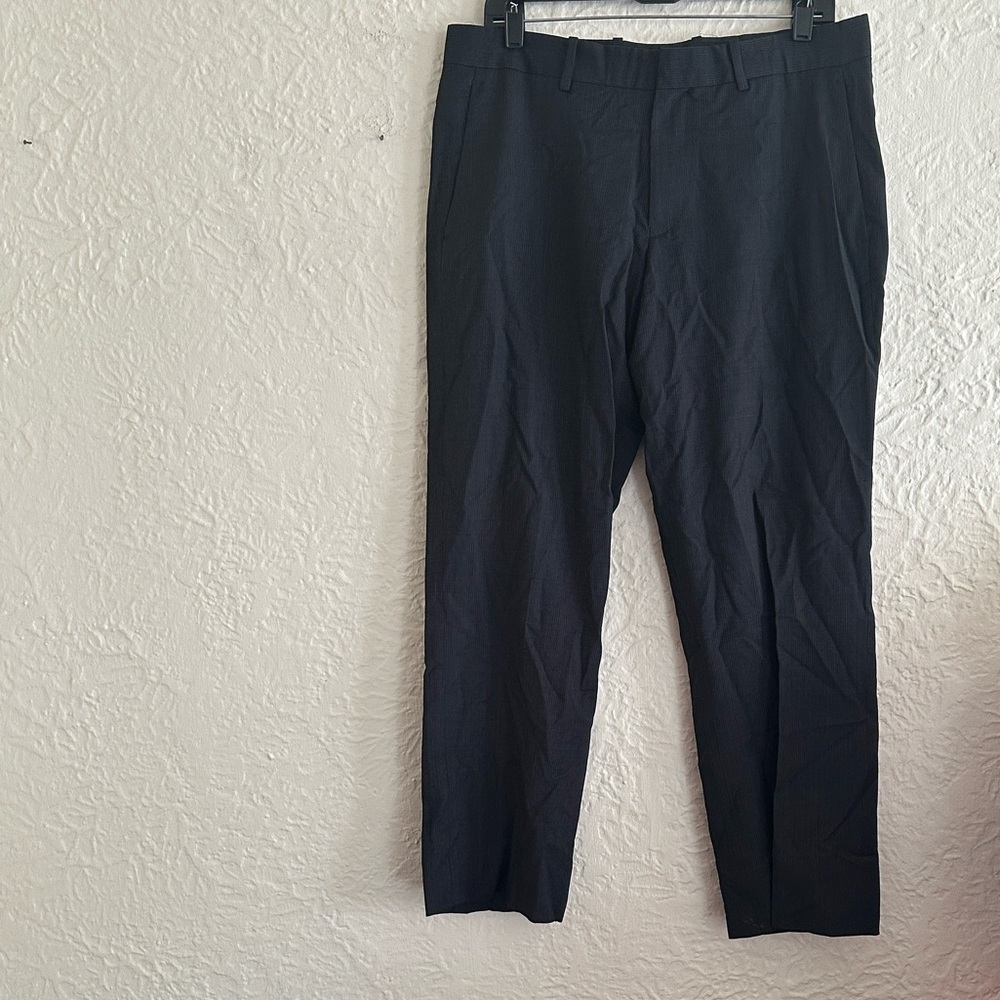 Theory Jace Pinstripe Stretch Wool Trousers Pants Short